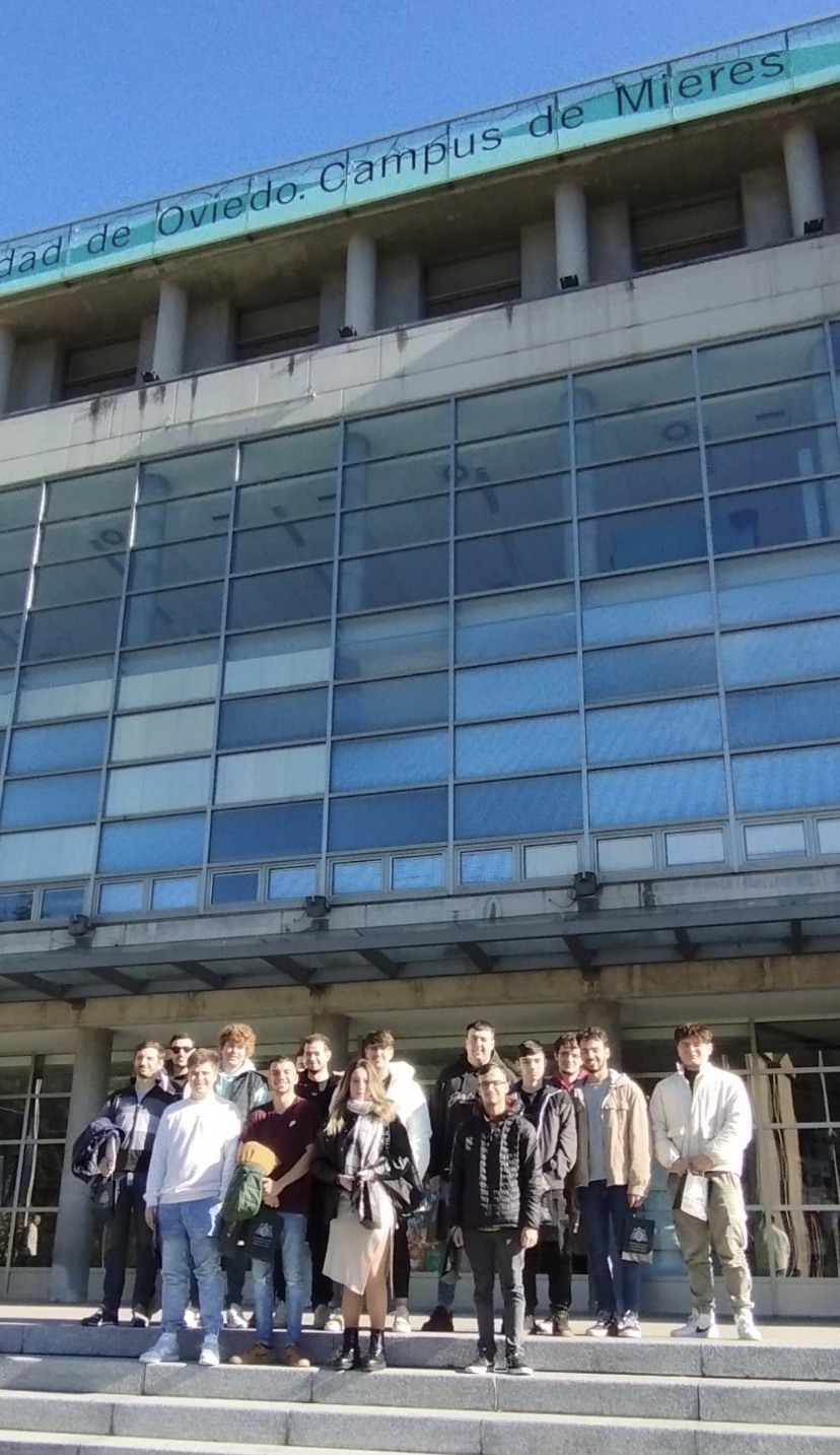 CHARLA «VENCIENDO LA FUERZA DEL VIENTO»