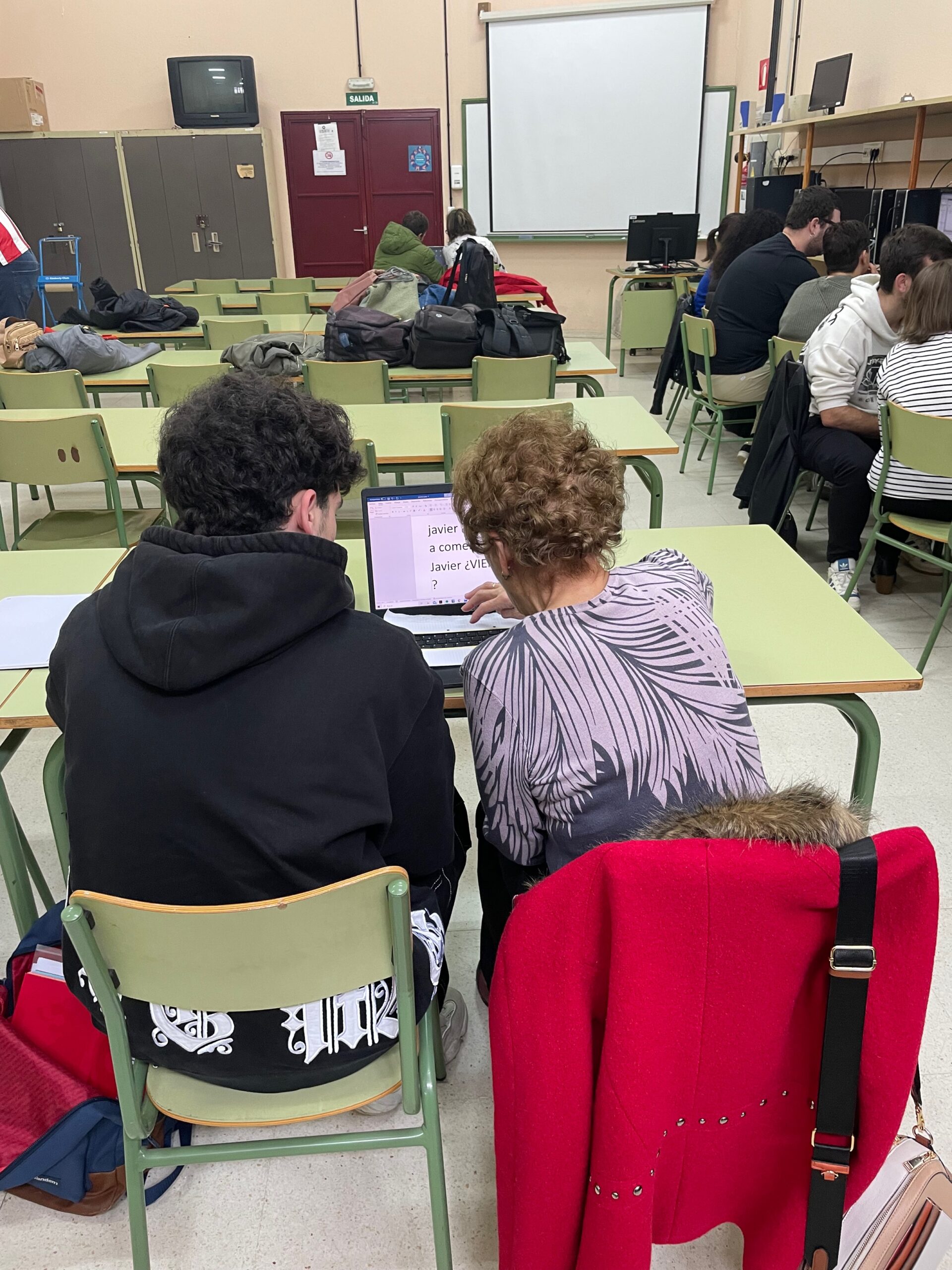 CLASE INTERGENERACIONAL