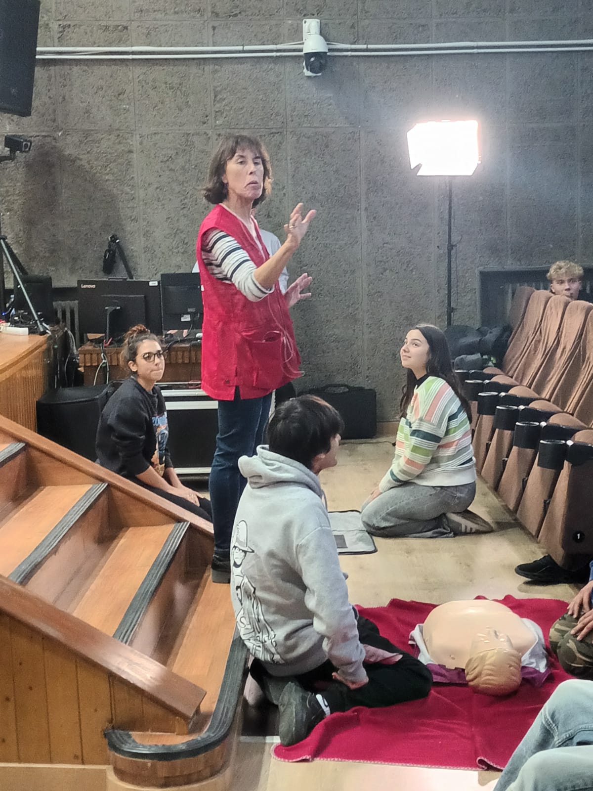 TALLER DE PRIMEROS AUXILIOS