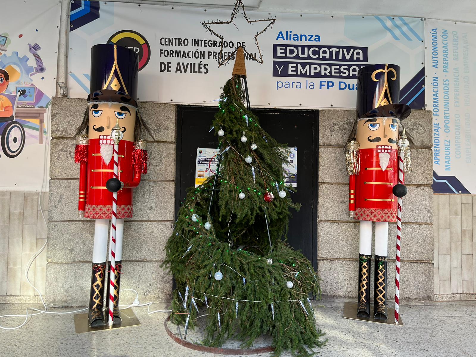 YA ES NAVIDAD EN EL CIFP