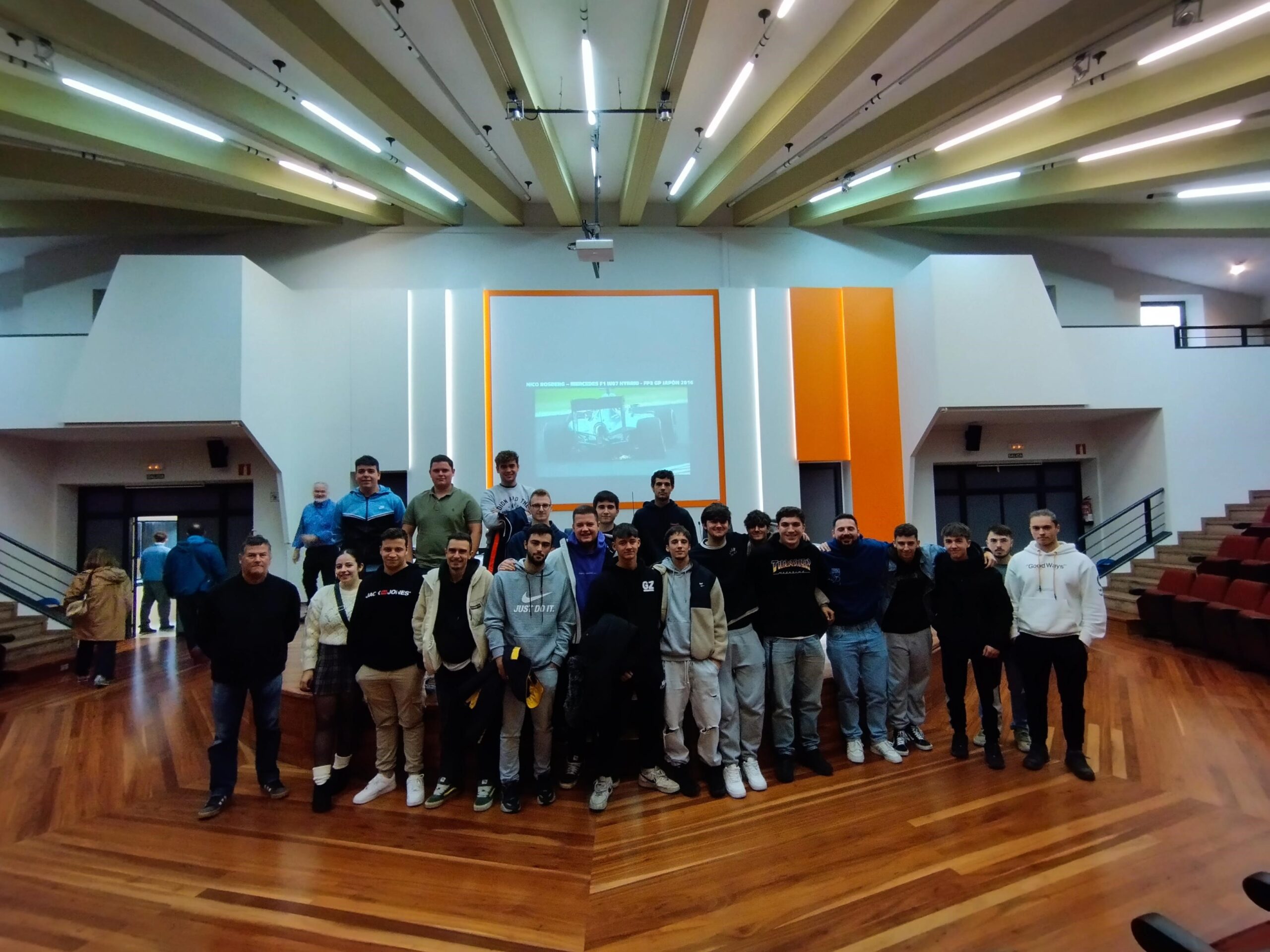 CHARLA DE LA SEMANA DE LA CIENCIA EN UNIOVI